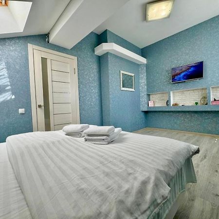 Apartpoltava Ексклюзивна Мансарда З Виходом На Дах, Новобудова, Led Дзеркало Корпусний Парк 外观 照片
