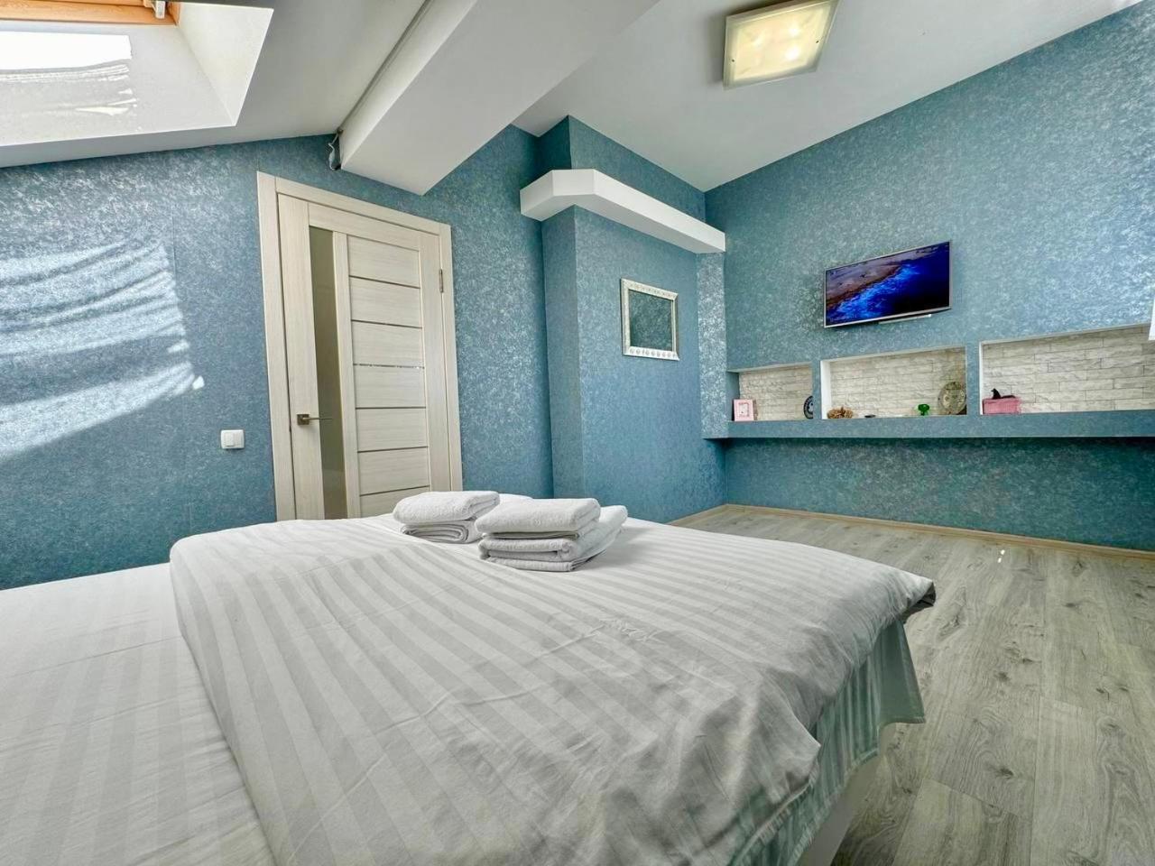 Apartpoltava Ексклюзивна Мансарда З Виходом На Дах, Новобудова, Led Дзеркало Корпусний Парк 外观 照片